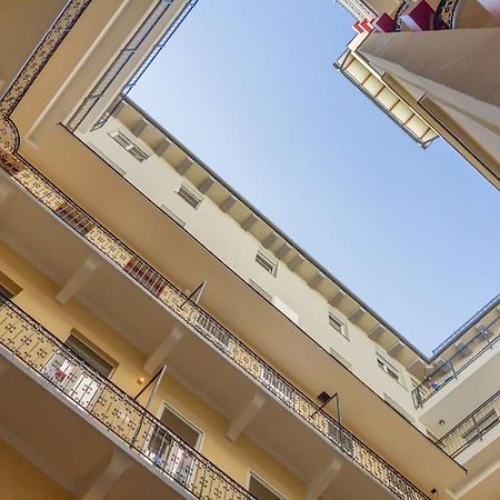 Apartmento Albero Di Acacia By Nw บูดาเปสต์ ภายนอก รูปภาพ