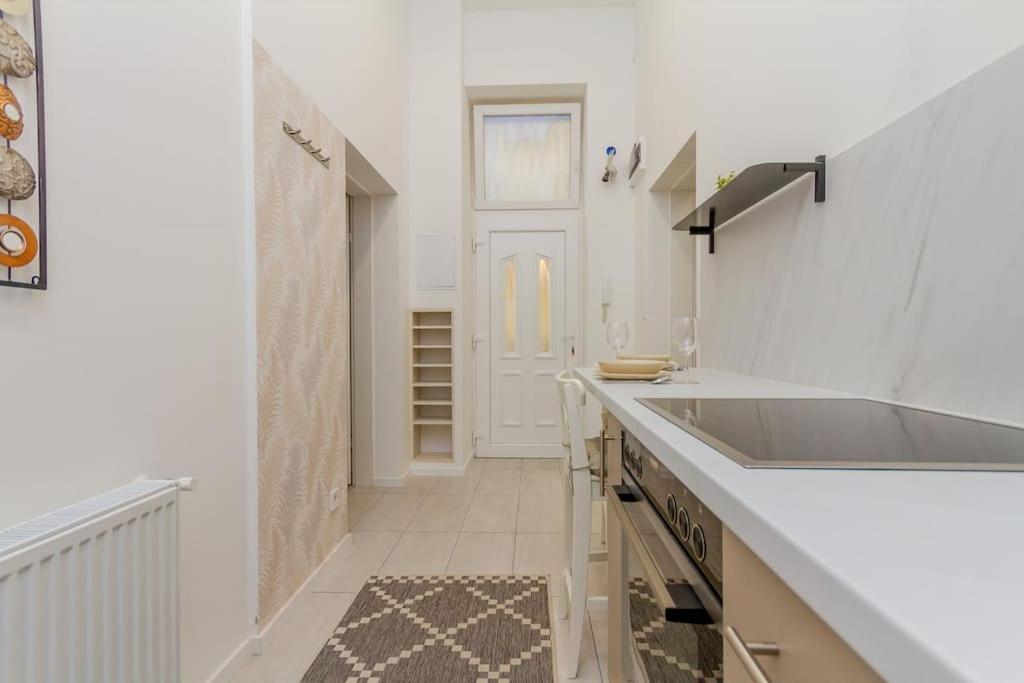 Apartmento Albero Di Acacia By Nw บูดาเปสต์ ภายนอก รูปภาพ