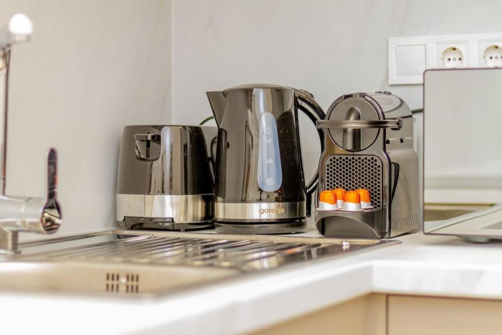 Apartmento Albero Di Acacia By Nw บูดาเปสต์ ภายนอก รูปภาพ