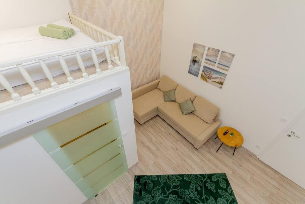 Apartmento Albero Di Acacia By Nw บูดาเปสต์ ภายนอก รูปภาพ