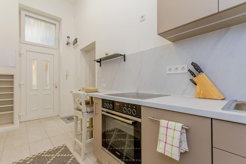 Apartmento Albero Di Acacia By Nw บูดาเปสต์ ภายนอก รูปภาพ