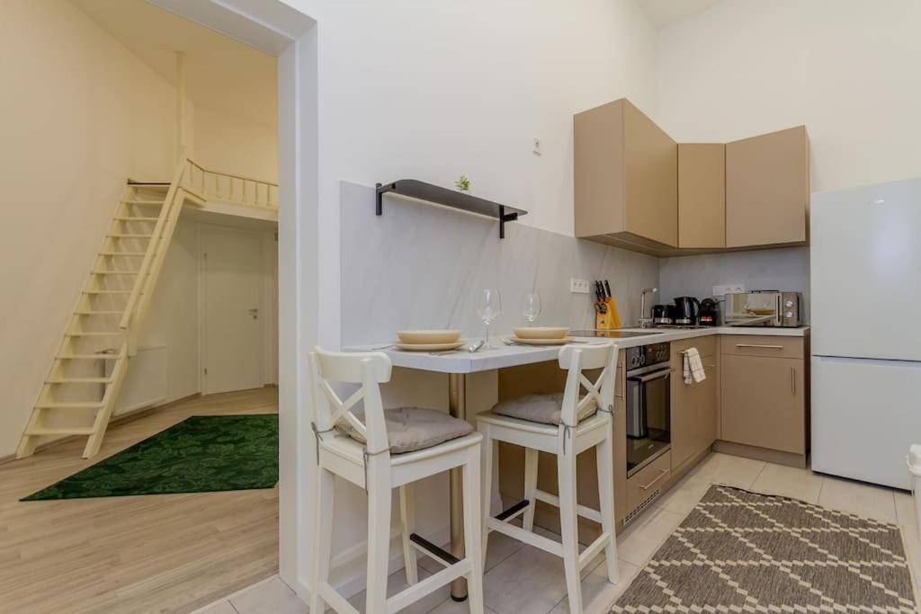 Apartmento Albero Di Acacia By Nw บูดาเปสต์ ภายนอก รูปภาพ